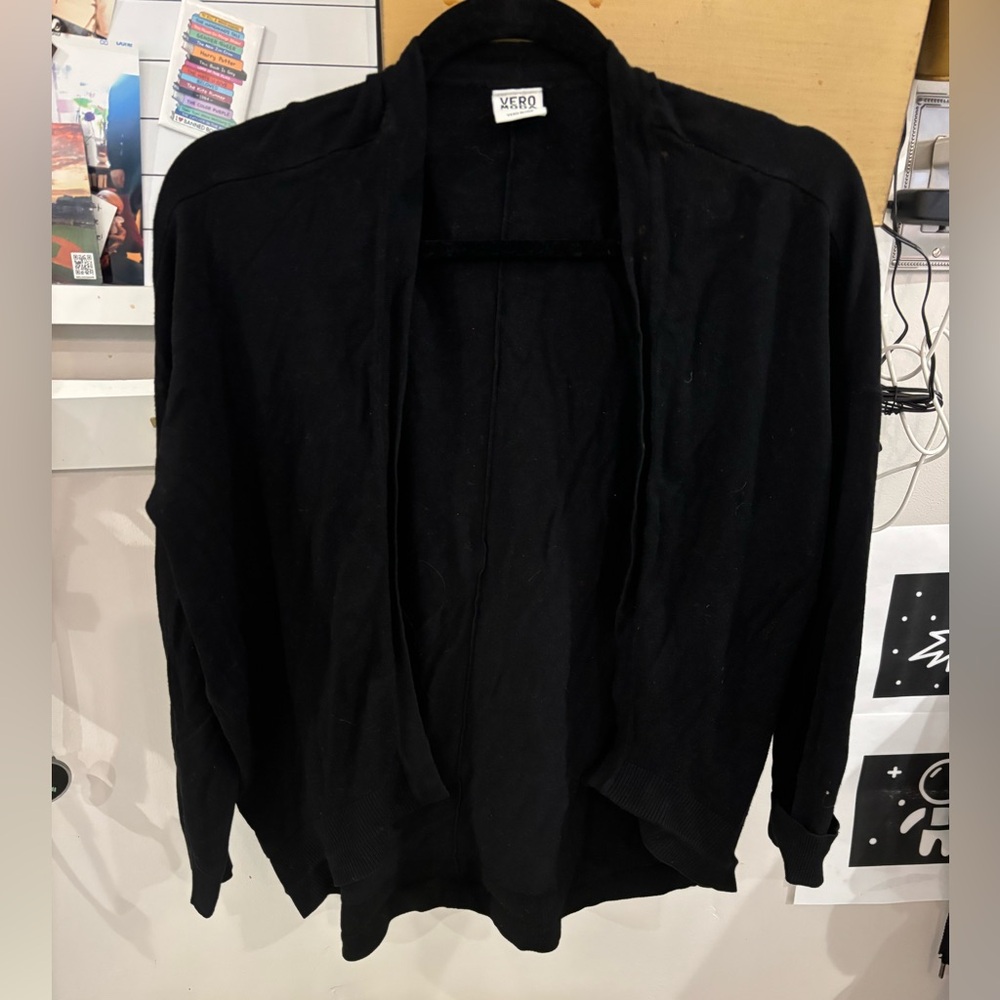 Beautiful very comfortable Vero Moda Italian cardigan in black